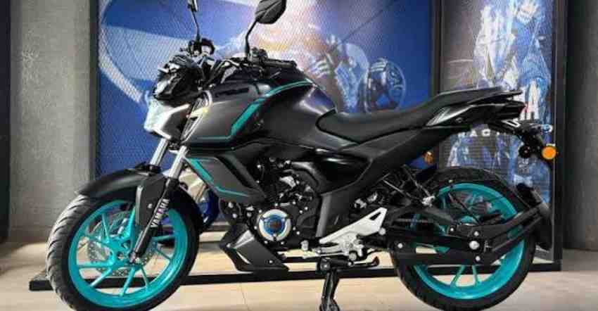 Yamaha FZs Fi Hybrid V4 2026 Launched With 75 km/l Mileage, Smart Hybrid Tech and Streetfighter Design