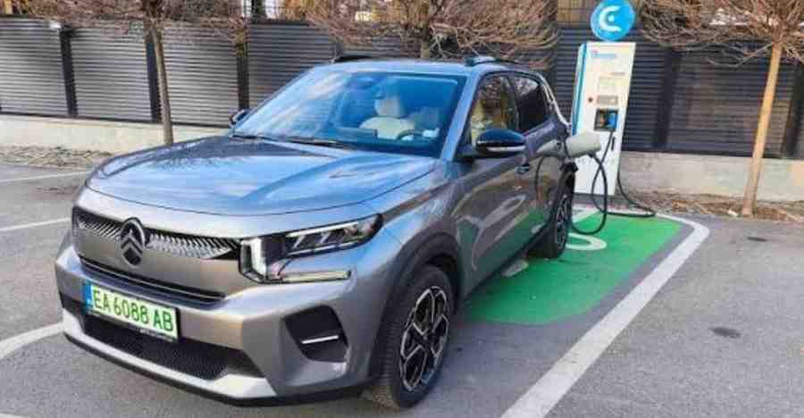 New Citroën eC3: Stylish, Urban-Friendly Electric Car with 320 km Range in India